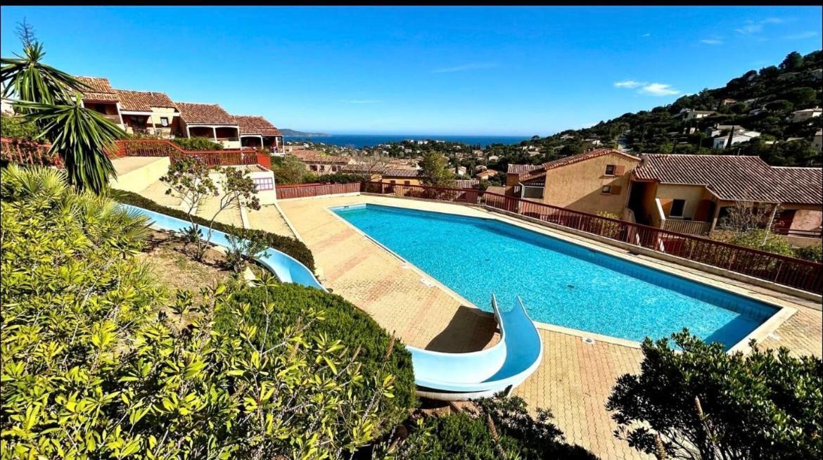 Terrasse De 30M2 Vue Mer Panoramique 1 Chambre Cavalaire-sur-Mer Exterior foto