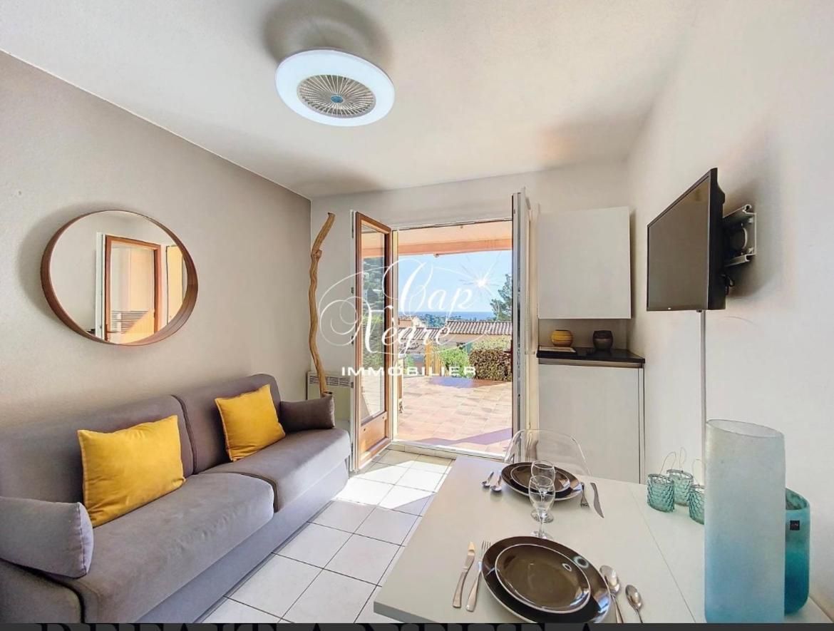 Terrasse De 30M2 Vue Mer Panoramique 1 Chambre Cavalaire-sur-Mer Exterior foto
